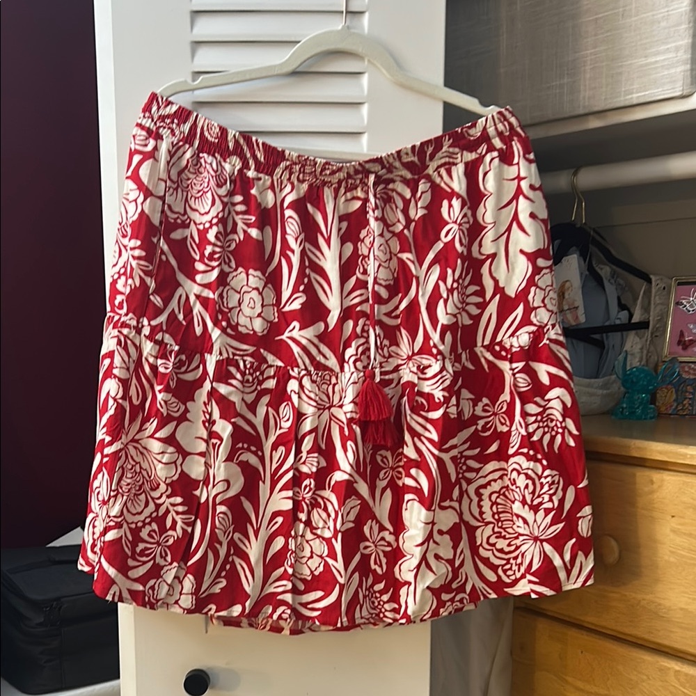 Floral Red and White Skirt